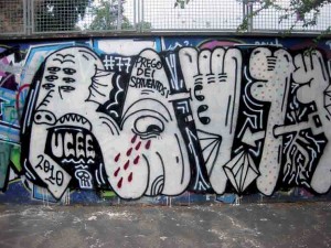 Non sempre i graffiti sono un'esplosione di colori