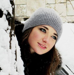 Camilla Mazzella è figlia d'arte. È erede di una straordinaria dinastia di artisti partenopei